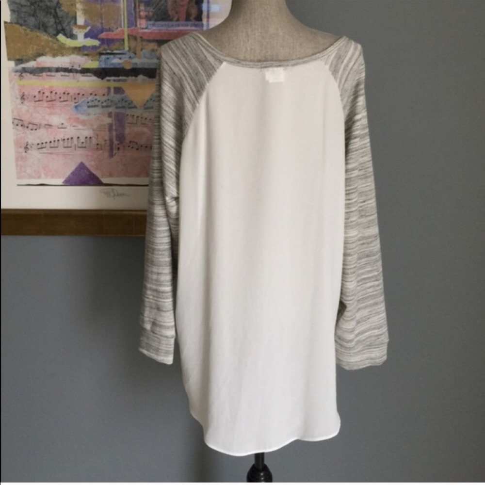 ING Collection Beaded Top - Picture 3 of 3